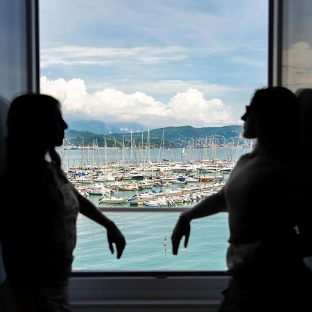 About Italy Holiday Rooms And Apartments Porto Venere Exterior photo